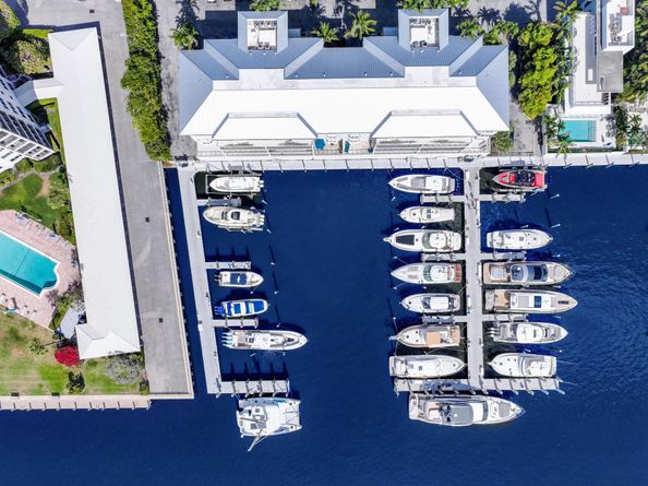 100 Macfarlane Drive 4c, Delray Beach FL 33483