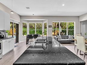 1089 SW 159th Ter, Pembroke Pines FL 33027