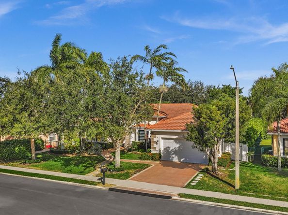 1089 SW 159th Ter, Pembroke Pines FL 33027