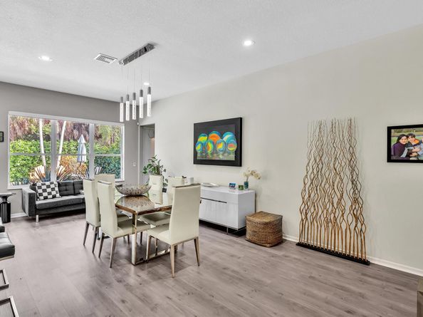 1089 SW 159th Ter, Pembroke Pines FL 33027