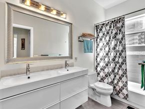 1089 SW 159th Ter, Pembroke Pines FL 33027