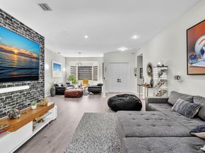 1089 SW 159th Ter, Pembroke Pines FL 33027