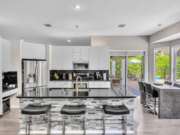 1089 SW 159th Ter, Pembroke Pines FL 33027