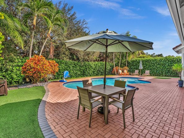 1089 SW 159th Ter, Pembroke Pines FL 33027