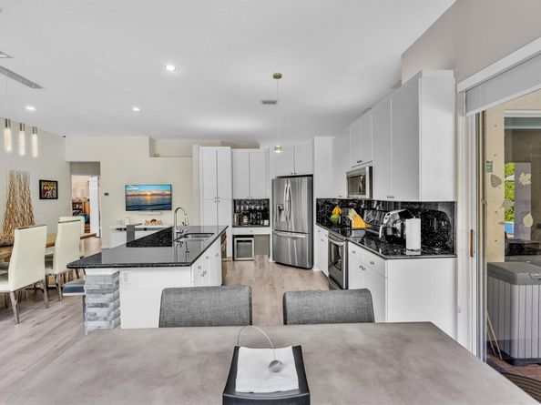 1089 SW 159th Ter, Pembroke Pines FL 33027