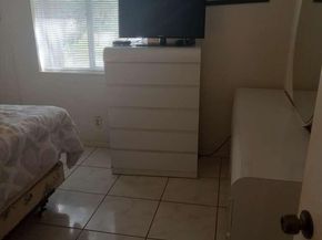 213 Pine Hov Circle D2, Greenacres FL 33463