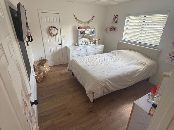 9431 NW 18TH St, Pembroke Pines FL 33024