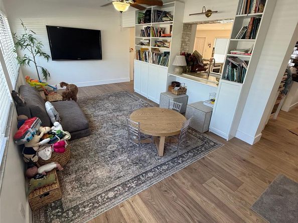 9431 NW 18TH St, Pembroke Pines FL 33024