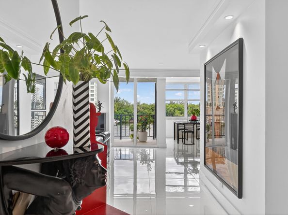 936 Intracoastal Dr 3C, Fort Lauderdale FL 33304