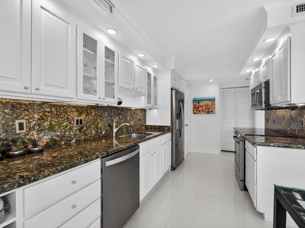 936 Intracoastal Dr 3C, Fort Lauderdale FL 33304