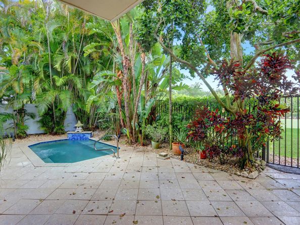 4230 NW 60th Drive, Boca Raton FL 33496