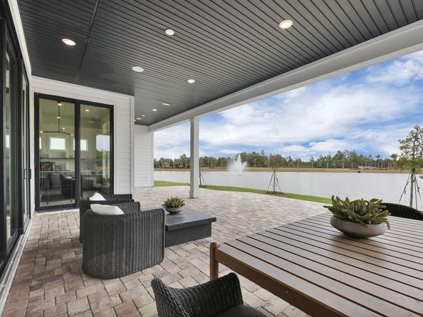 5005 Naugle Way Livingston 15, Davie FL 33328
