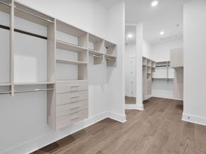 5005 Naugle Way Livingston 15, Davie FL 33328
