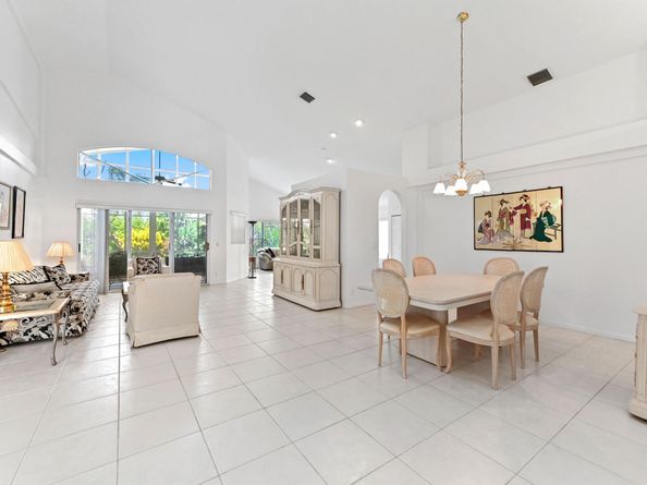 7351 Sterling Falls Lane W, Boynton Beach FL 33437