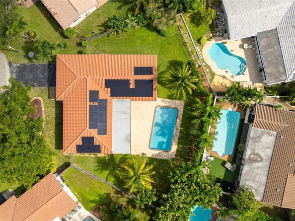11862 NW 25th Ct, Coral Springs FL 33065