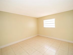 3600 NW 116th Ter, Coral Springs FL 33065