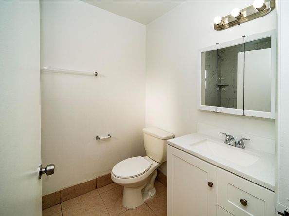 3600 NW 116th Ter, Coral Springs FL 33065