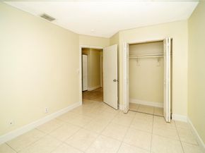 3600 NW 116th Ter, Coral Springs FL 33065