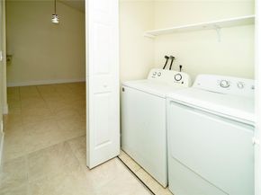 3600 NW 116th Ter, Coral Springs FL 33065