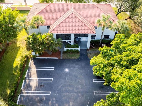 3600 NW 116th Ter, Coral Springs FL 33065