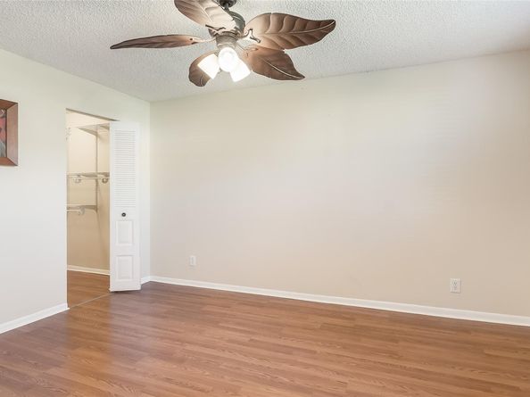 10101 Sunrise Lakes Blvd 204, Sunrise FL 33322