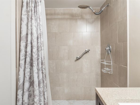 10101 Sunrise Lakes Blvd 204, Sunrise FL 33322