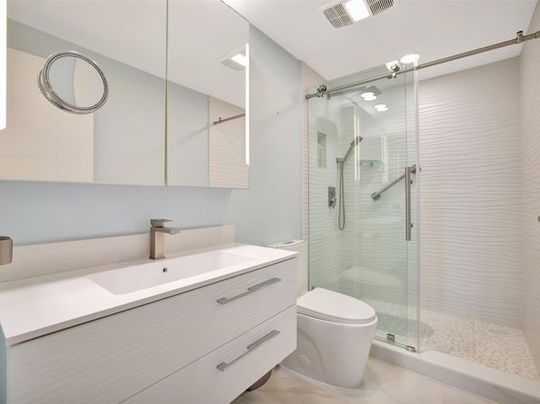 3200 NE 36th St 1102, Fort Lauderdale FL 33308