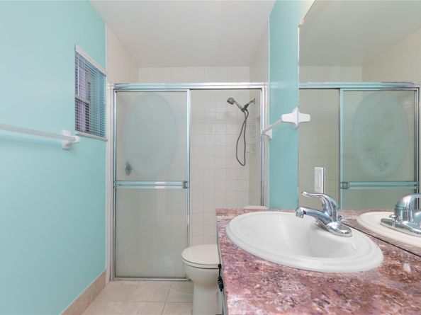 1400 NW 102nd Dr, Coral Springs FL 33071