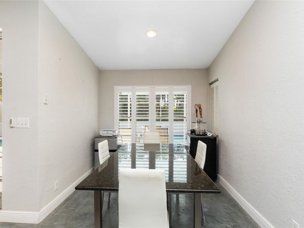 1400 NW 102nd Dr, Coral Springs FL 33071