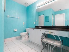 1400 NW 102nd Dr, Coral Springs FL 33071