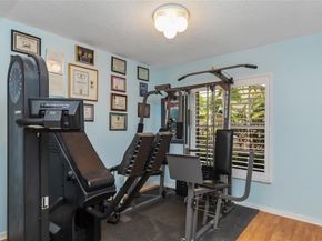1400 NW 102nd Dr, Coral Springs FL 33071
