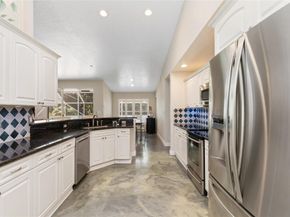 1400 NW 102nd Dr, Coral Springs FL 33071