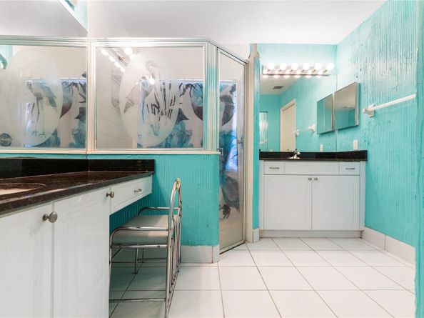 1400 NW 102nd Dr, Coral Springs FL 33071