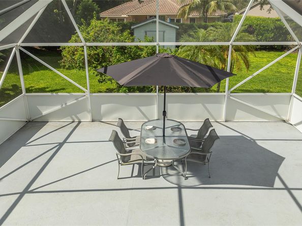 1400 NW 102nd Dr, Coral Springs FL 33071