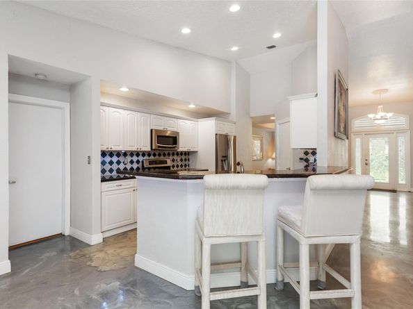 1400 NW 102nd Dr, Coral Springs FL 33071