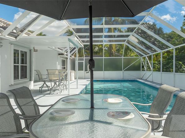 1400 NW 102nd Dr, Coral Springs FL 33071