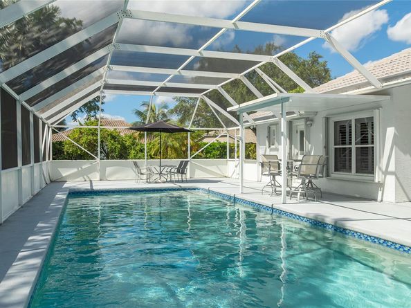 1400 NW 102nd Dr, Coral Springs FL 33071