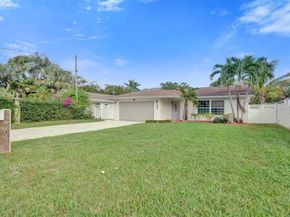 2052 SW 28th Way, Fort Lauderdale FL 33312