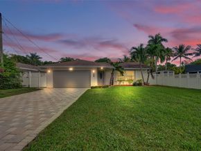 2052 SW 28th Way, Fort Lauderdale FL 33312