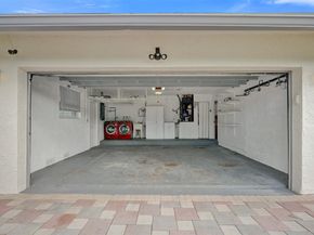 2052 SW 28th Way, Fort Lauderdale FL 33312