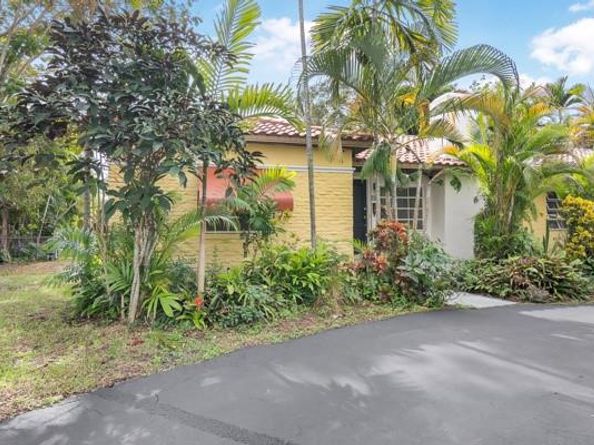 54 NE 103rd St, Miami Shores FL 33138