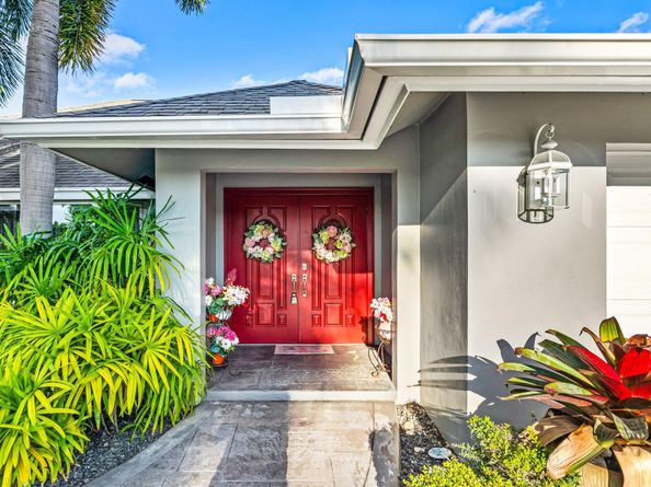 2063 Amesbury Circle, Wellington FL 33414