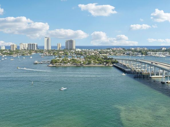 2640 Lake Shore Drive 1810, Riviera Beach FL 33404