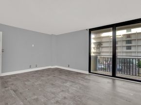 5460 N Ocean Drive 1d, Singer Island FL 33404