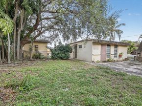 2619 Arthur St, Hollywood FL 33020