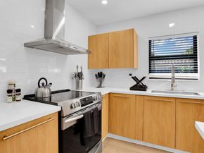 24 Castle Harbor Is, Fort Lauderdale FL 33308