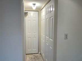 9460 Poinciana Pl 203, Davie FL 33324