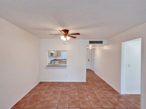9481 Evergreen Pl 103, Davie FL 33324