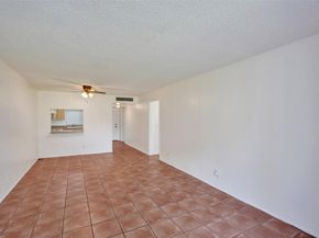 9481 Evergreen Pl 103, Davie FL 33324