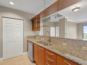 511 Lucerne Avenue 607, Lake Worth Beach FL 33460